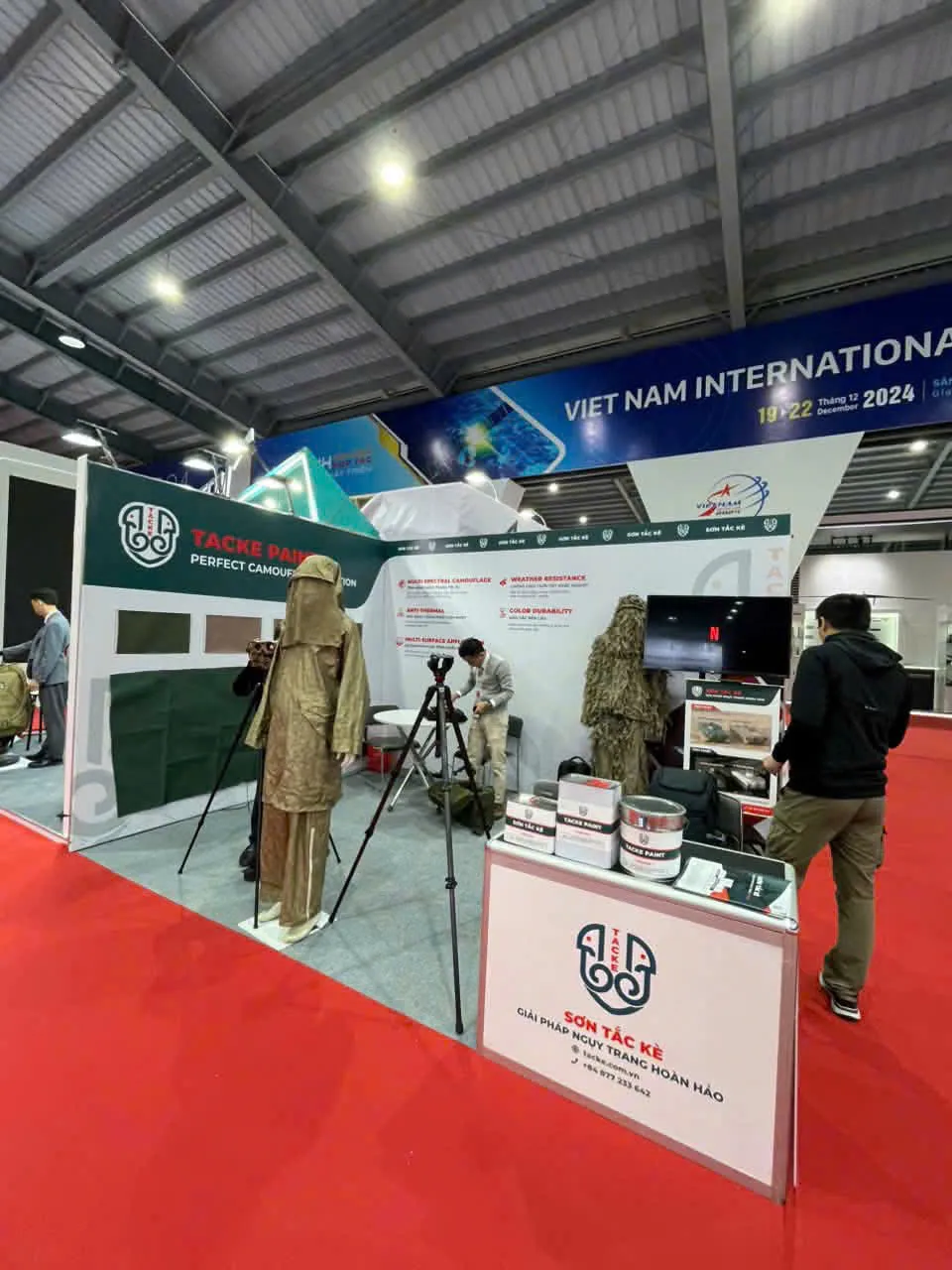 Gian hàng Sarsilmaz (Thổ Nhĩ Kỳ) tại Vietnam Defence Expo 2024
